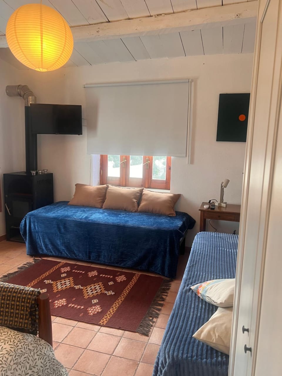 TV and multimedia, Photo of the whole room, Bedroom