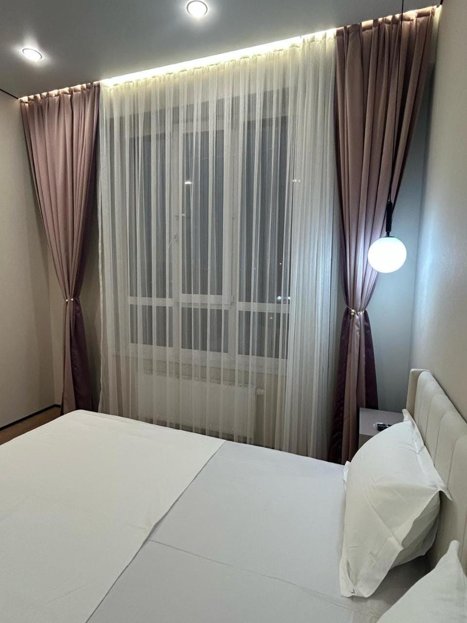 Comfortable apartment in central street Apartment in Almaty