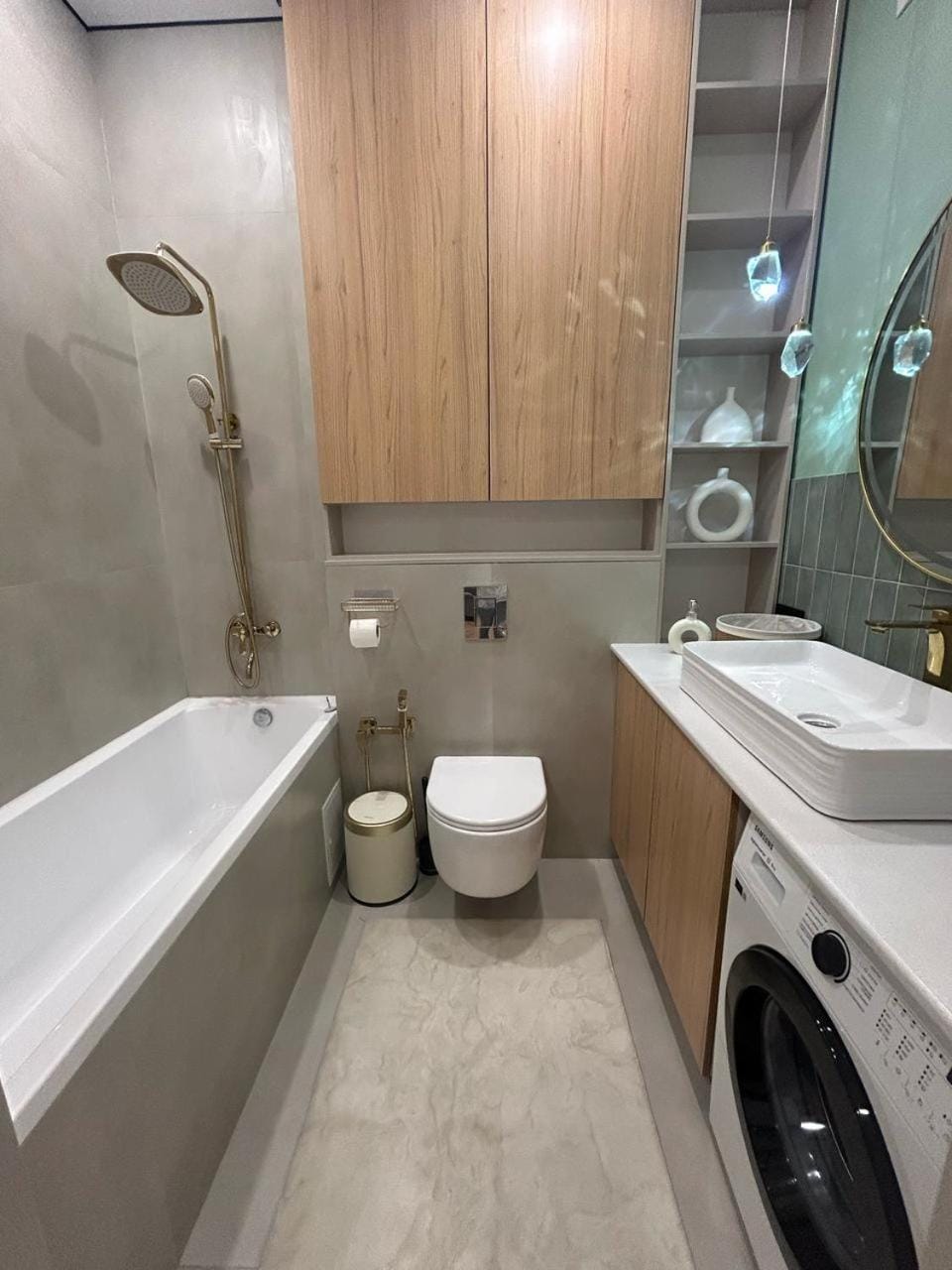 Comfortable apartment in central street Apartment in Almaty