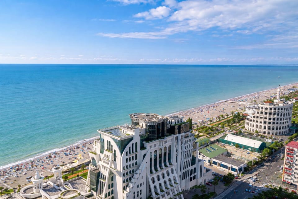 Nearby landmark, Day, Natural landscape, Bird's eye view, Beach, City view, Sea view