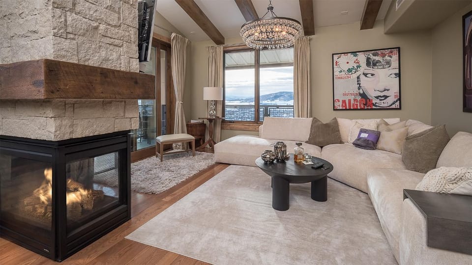 Living room, Mountain view, fireplace, furniture
