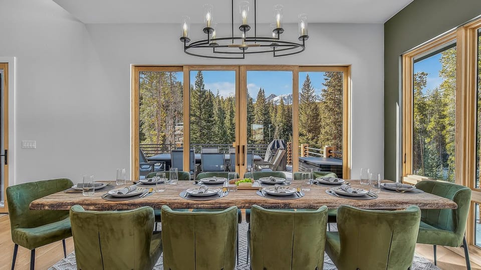 Day, View (from property/room), Dining area