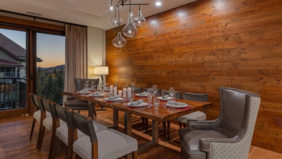 Balcony/Terrace, Dining area, furniture