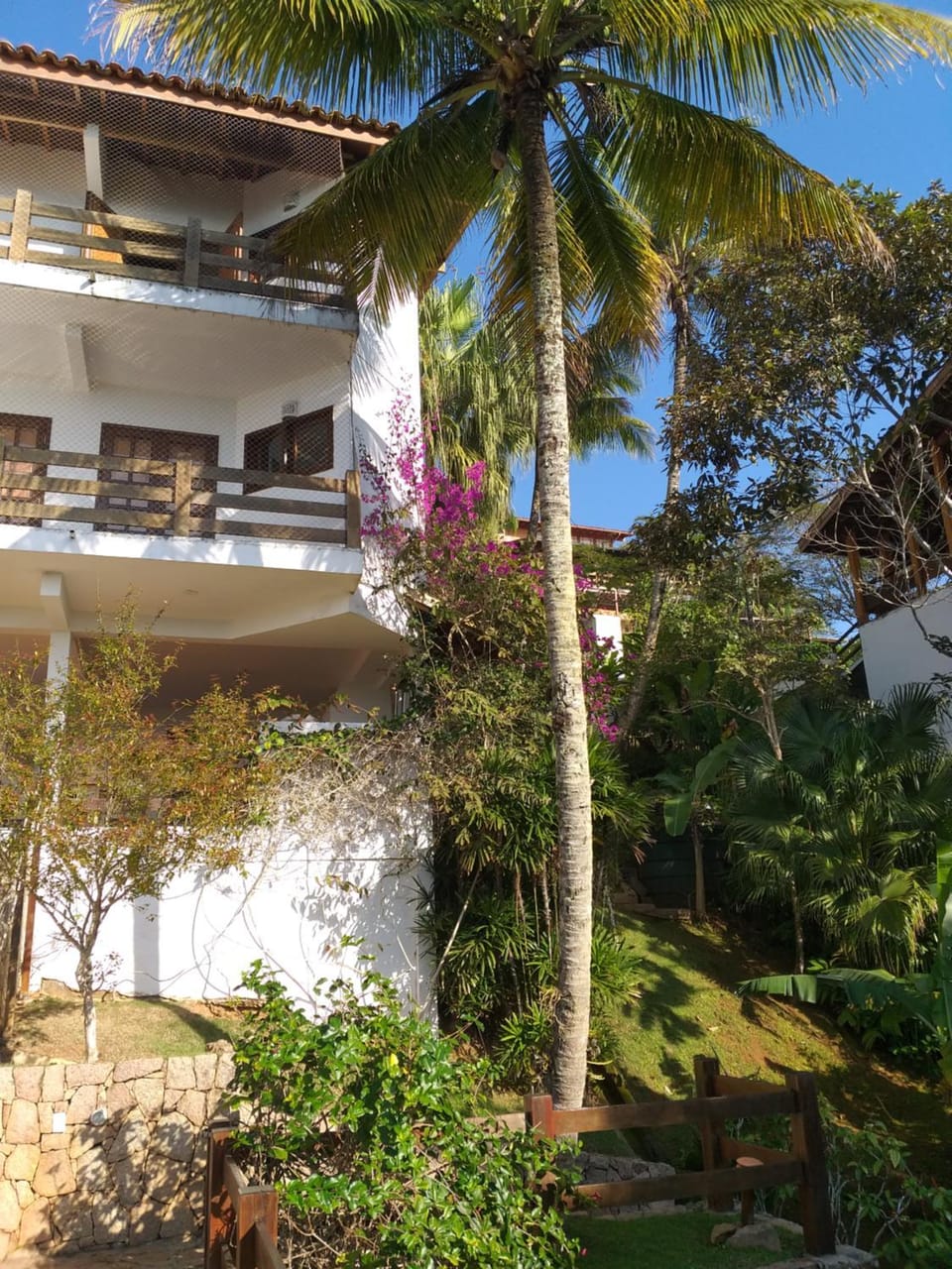 Casa com piscina - vista panorâmica para o mar Villa in State of São Paulo