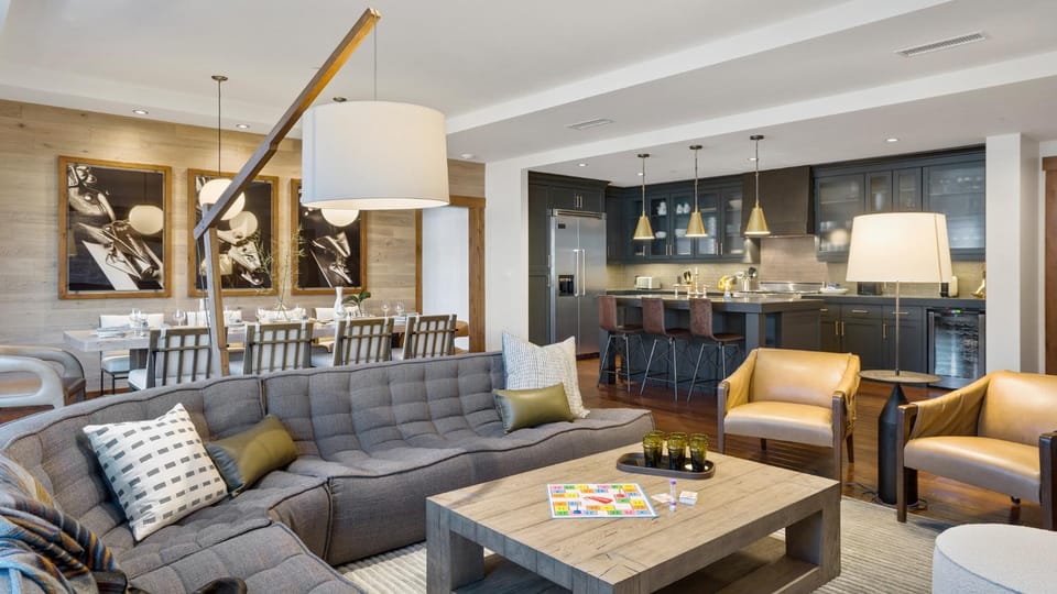 Living room, Seating area, furniture, kitchen