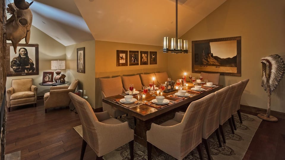 Dining area, furniture