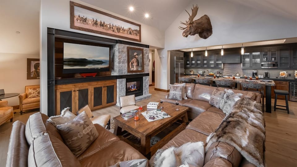 Living room, Seating area, furniture, storage