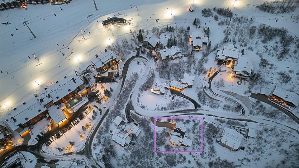 Property building, Neighbourhood, Natural landscape, Bird's eye view, Winter