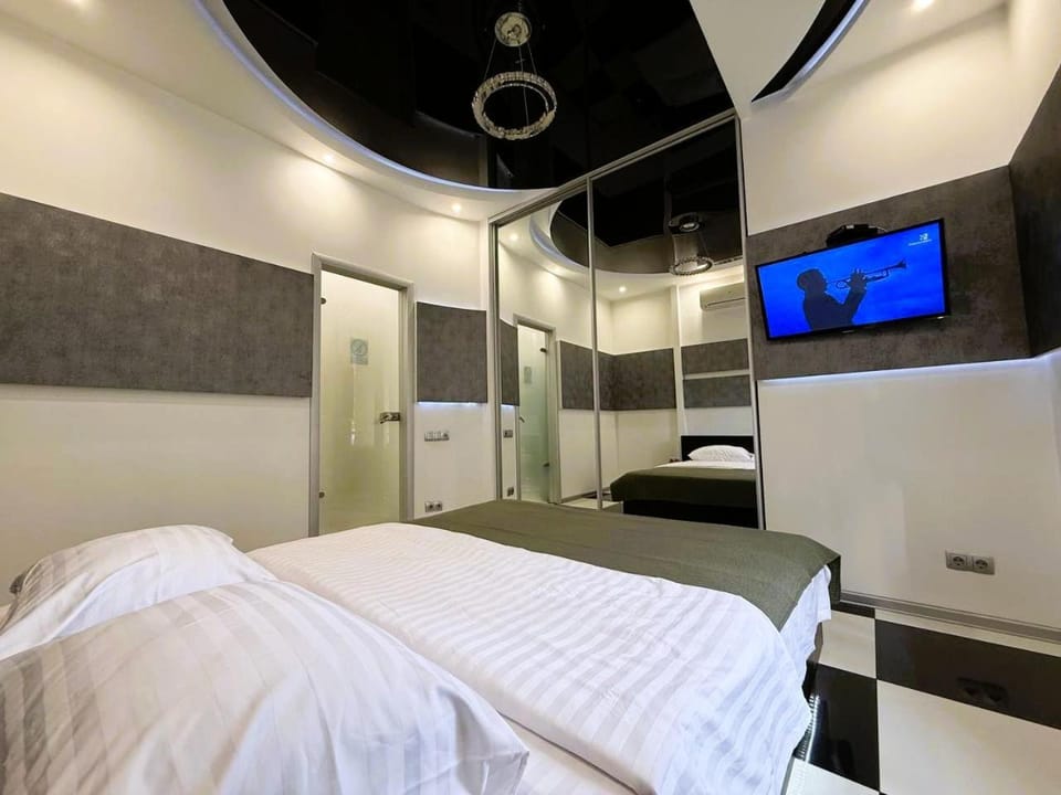 TV and multimedia, Bedroom