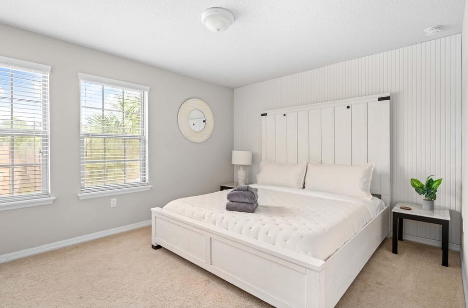 Windsor Westside Family Paradise House in Four Corners