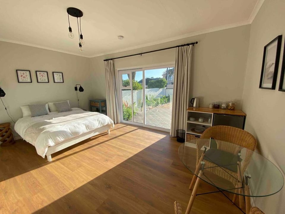 Leon's Seaview Apartment in Namibia