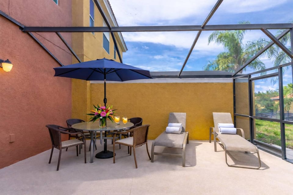 3027 Encantada House in Four Corners