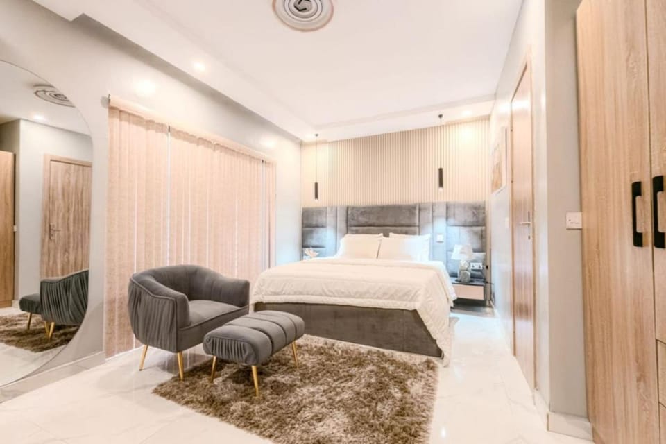 2 Bedroom Sabolak Suite Oak Apartment in Lagos, Nigeria