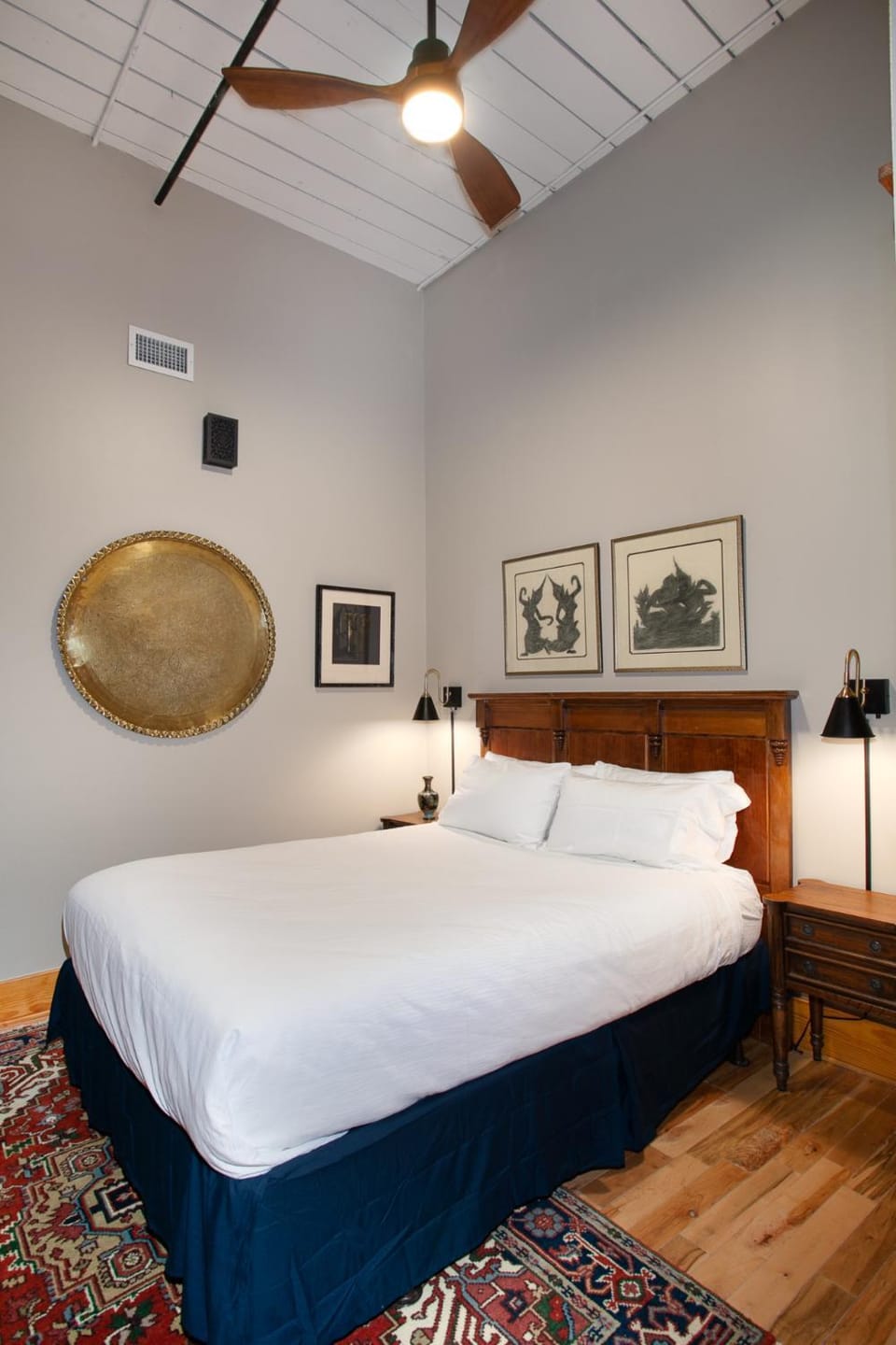 Highway Vintage Boutique City Escape Apartment in Knoxville