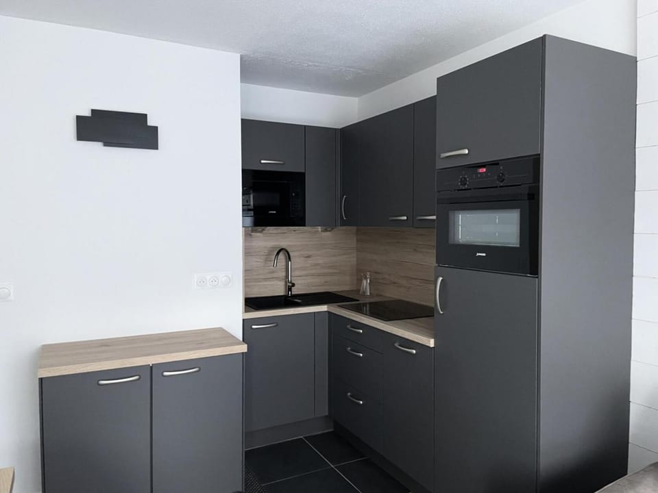 Résidence Euroneige - Studio pour 6 Personnes MAE-9803 Apartment in Nouvelle-Aquitaine