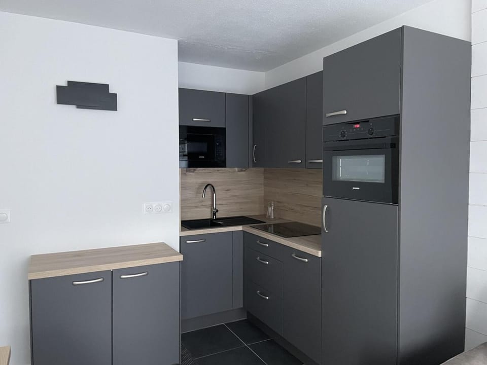 Résidence Euroneige - Studio pour 6 Personnes MAE-9803 Apartment in Nouvelle-Aquitaine