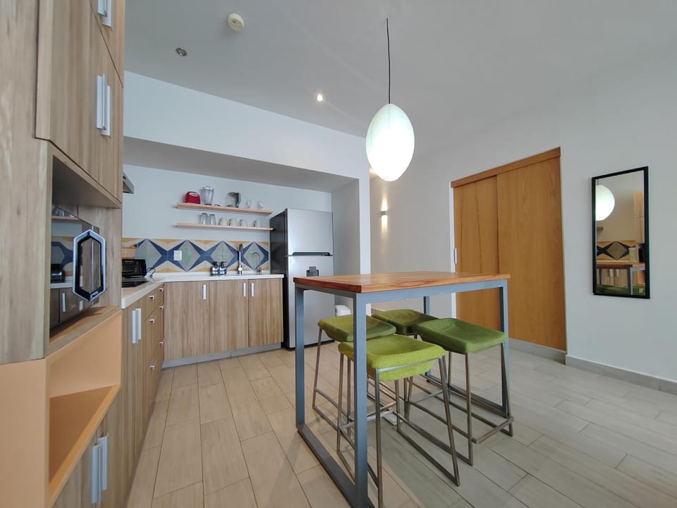 Dining area, oven, stove