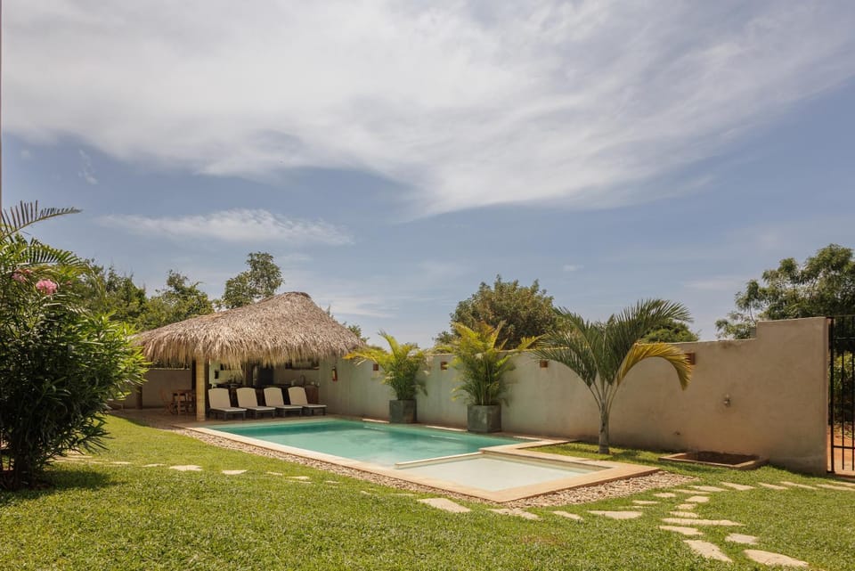 Swimming pool