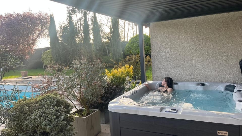 Hot Tub