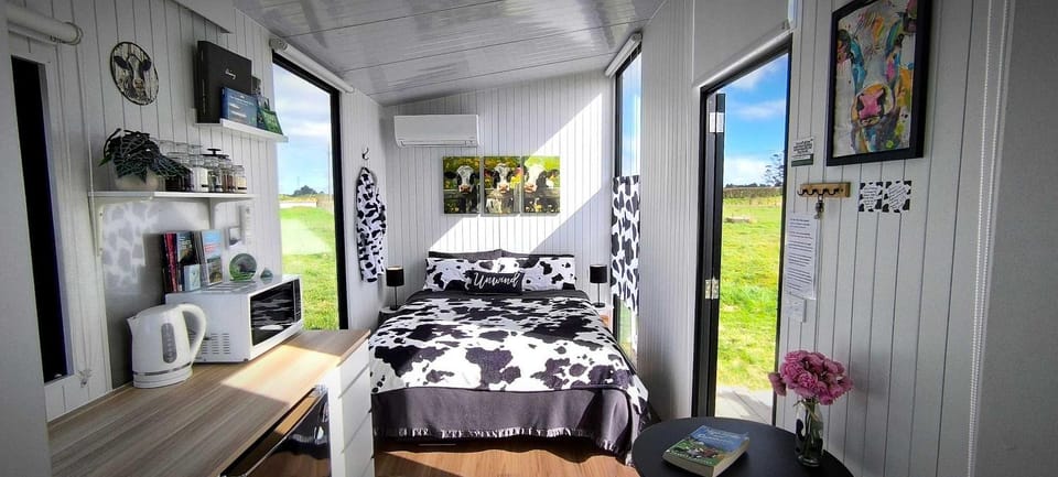 Taranaki Creekside KIWI by Tiny Away House in Taranaki, New Zealand