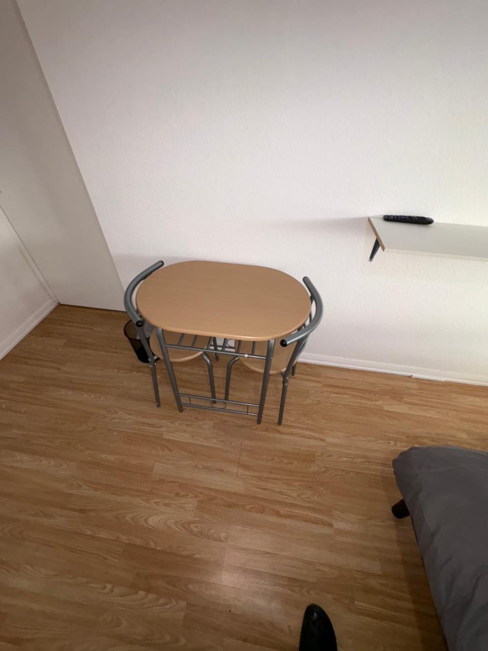 Cosy room 3 Gatwick Bed and Breakfast in Crawley