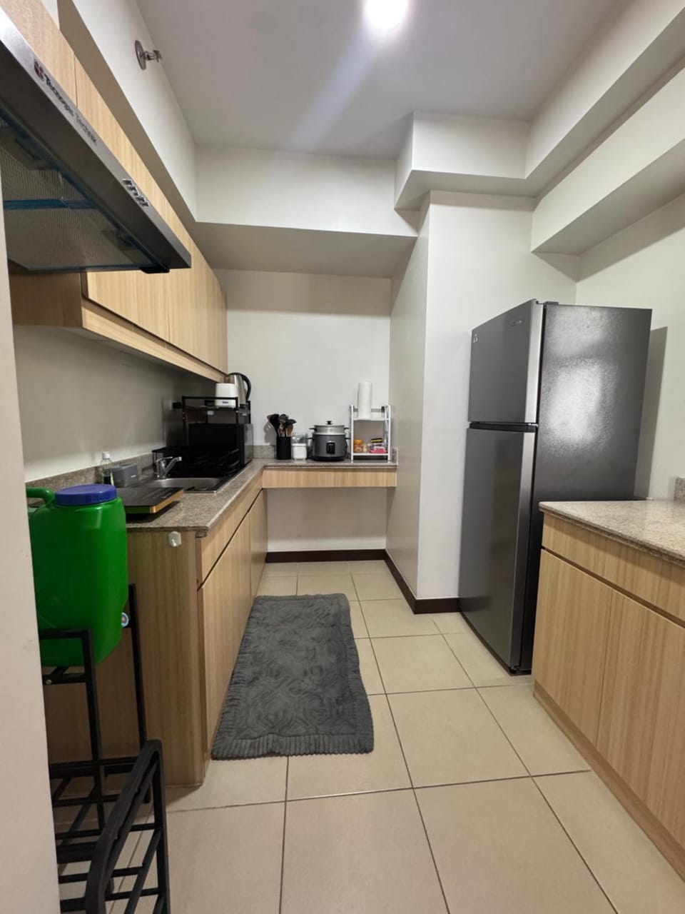 J Suite Apartment in Muntinlupa