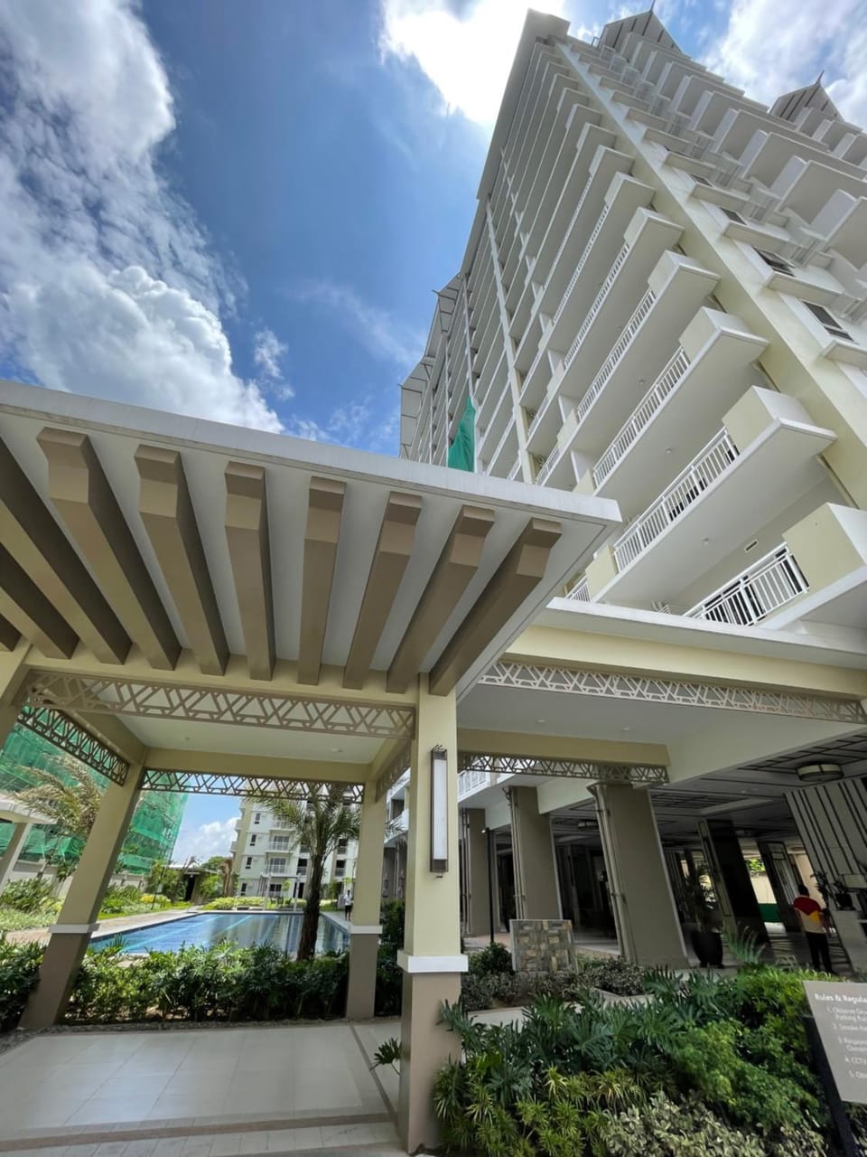 J Suite Apartment in Muntinlupa