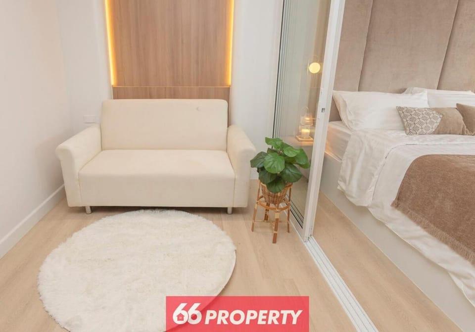 Nimman Central Minimal Apartment Walk Anywhere Apartment in Chiang Mai