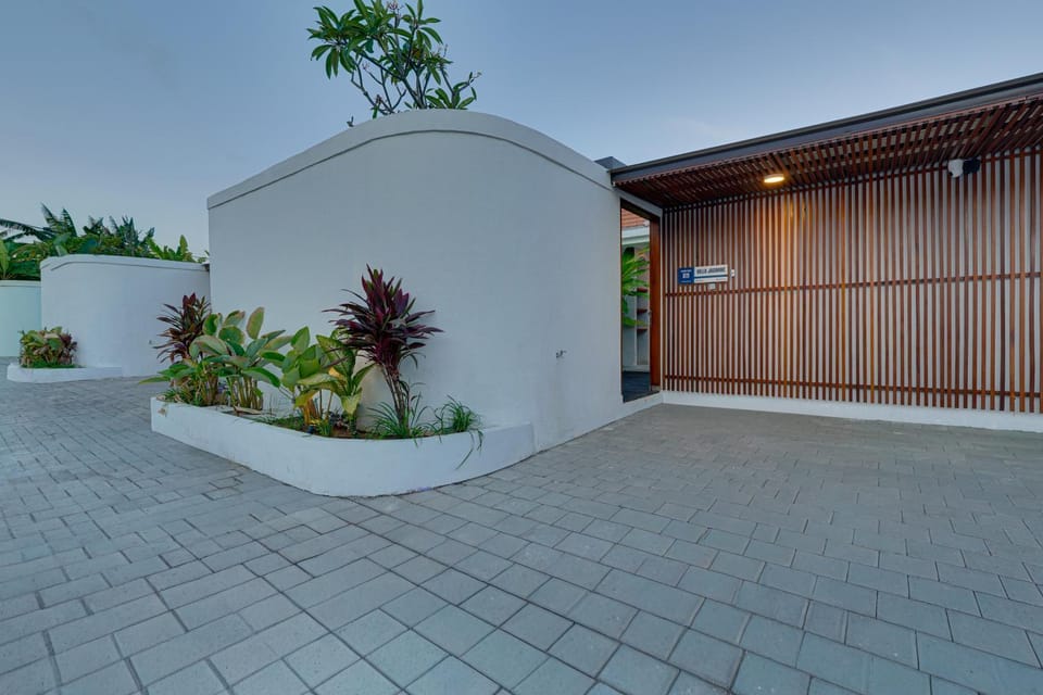 Property building, Parking