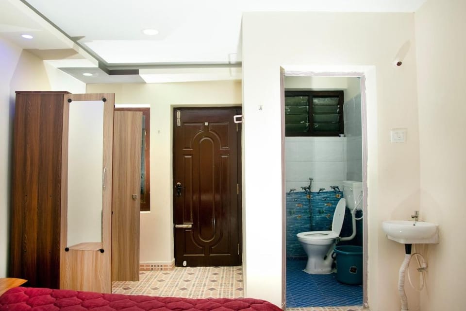 Toilet, Bathroom