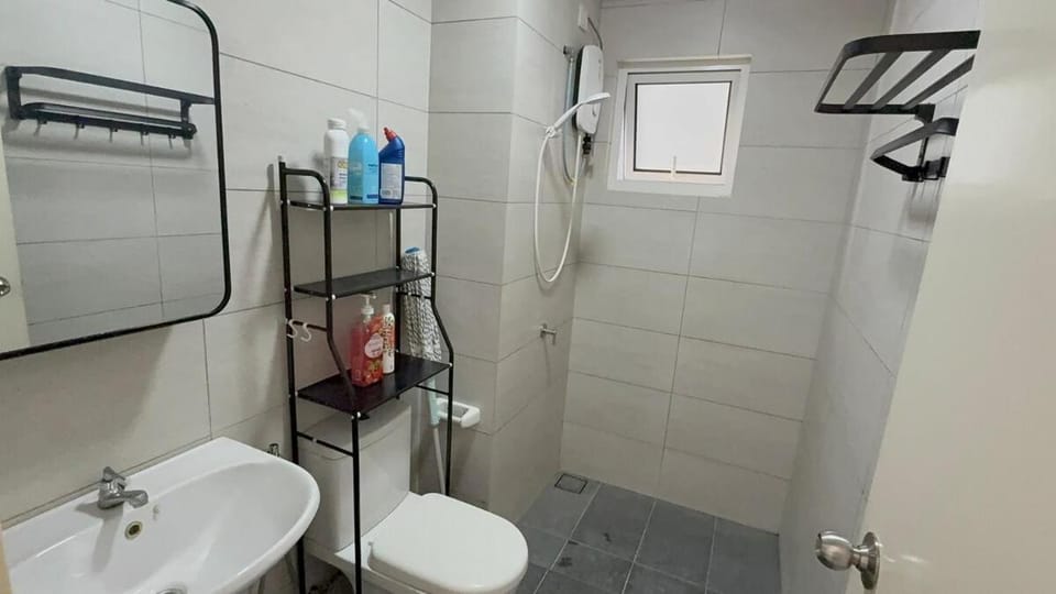 Nonkhai homestay, UKM Bangi Kajang Apartment in Negeri Sembilan, Malaysia