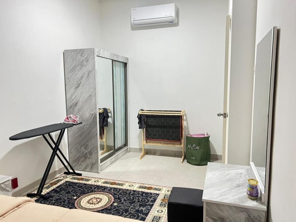 Nonkhai homestay, UKM Bangi Kajang Apartment in Negeri Sembilan, Malaysia