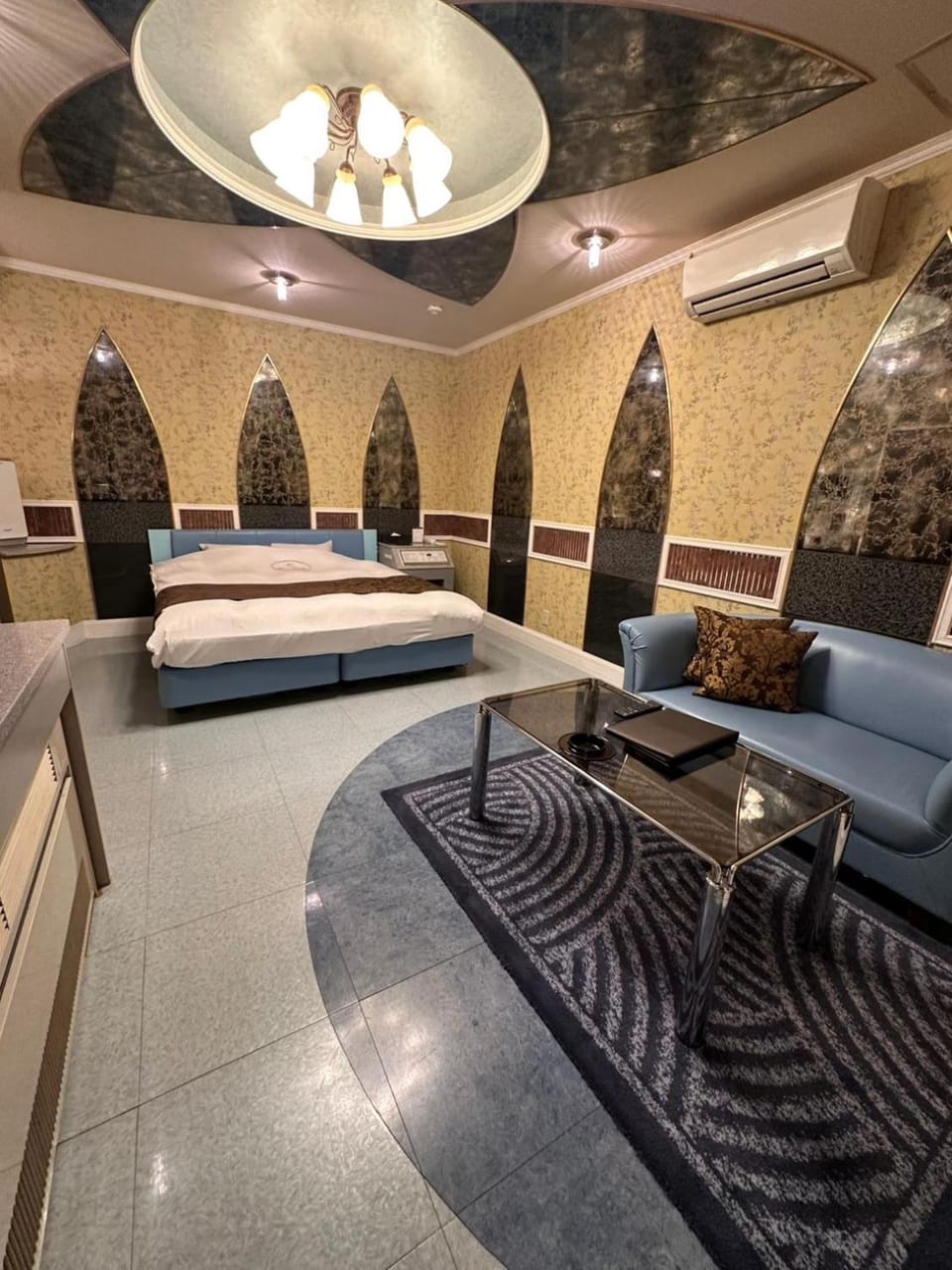 Shower, Toilet, Bathroom, Photo of the whole room, internet, room service, air conditioner