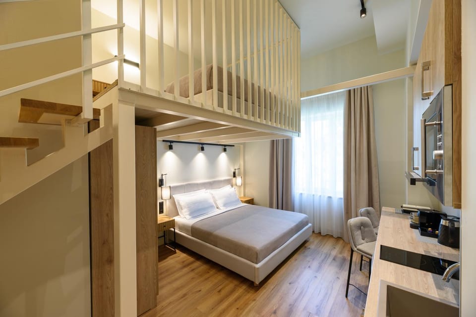 Bed, Kitchen or kitchenette, Photo of the whole room, Bedroom