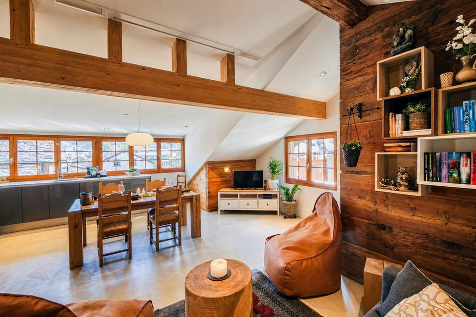 Library, TV and multimedia, Living room, Seating area