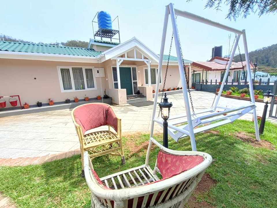 Garden view, Parking