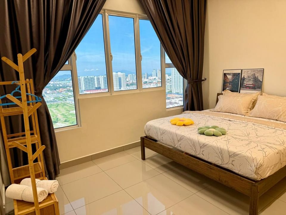 Stylish 2BR near Jonker Street- TvBox- 1 Parking Apartment in Malacca