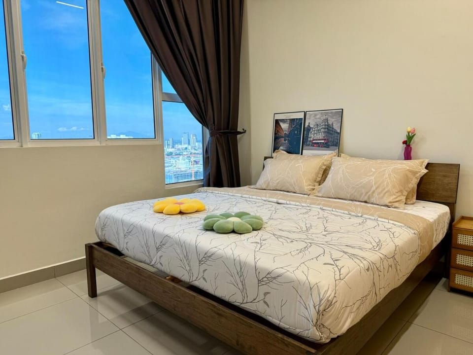 Stylish 2BR near Jonker Street- TvBox- 1 Parking Apartment in Malacca