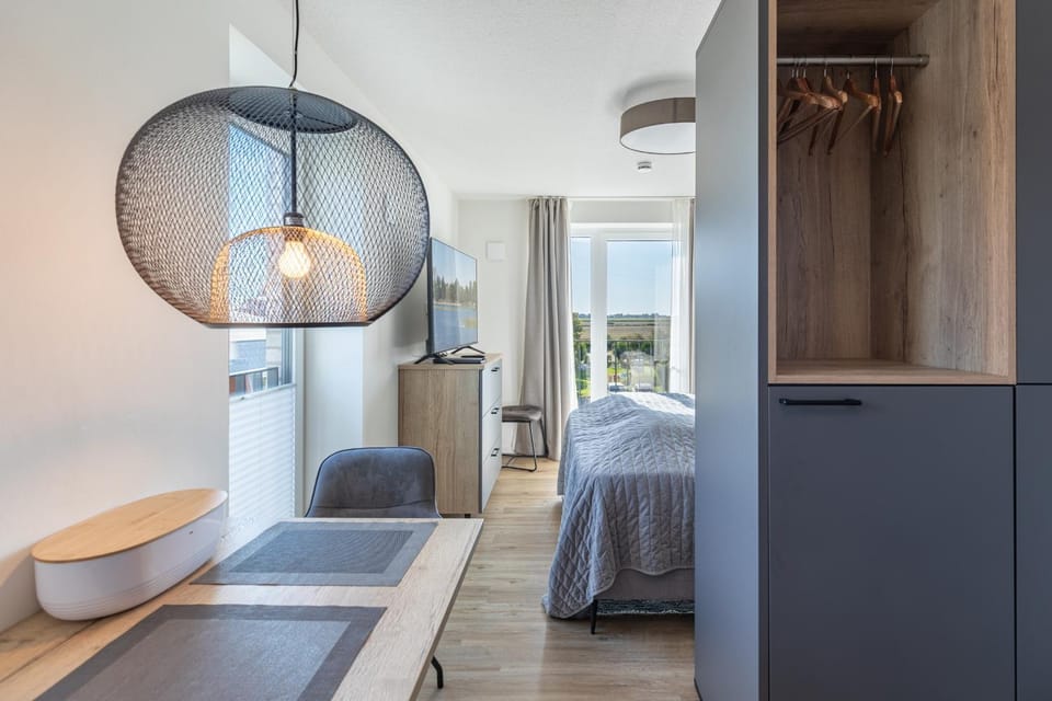 Apartmenthaus vor den Halligen Deichidyll de Luxe Apartment in Nordstrand