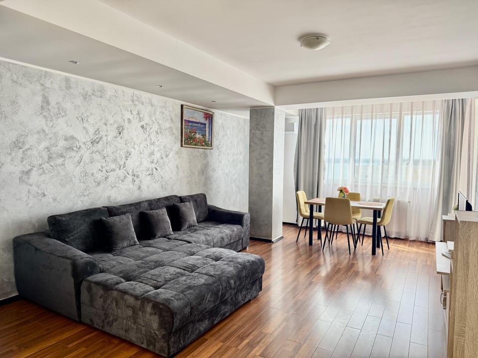 Summerland Apartments Beach Apartment in Constanta