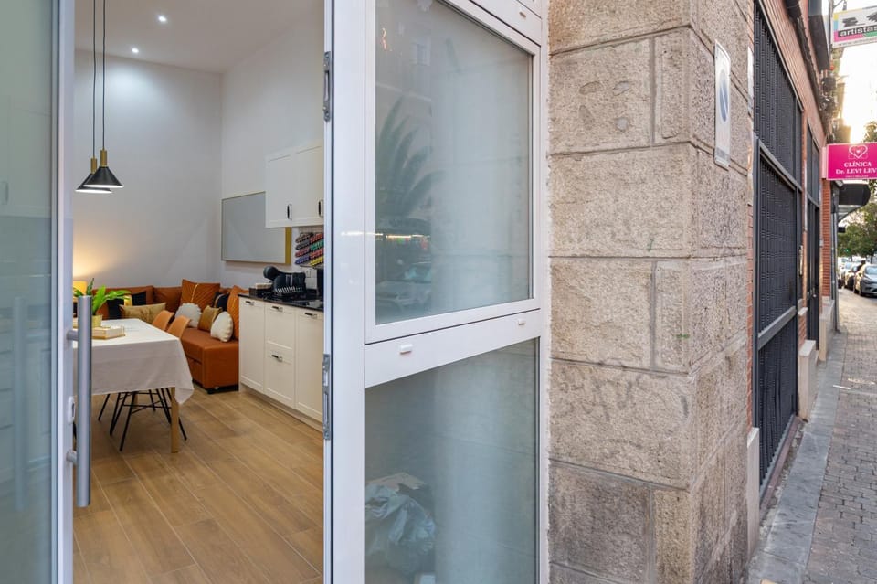 Central and luxury apartament in Madrid 2 rooms 2 bathrooms Apartment in Madrid