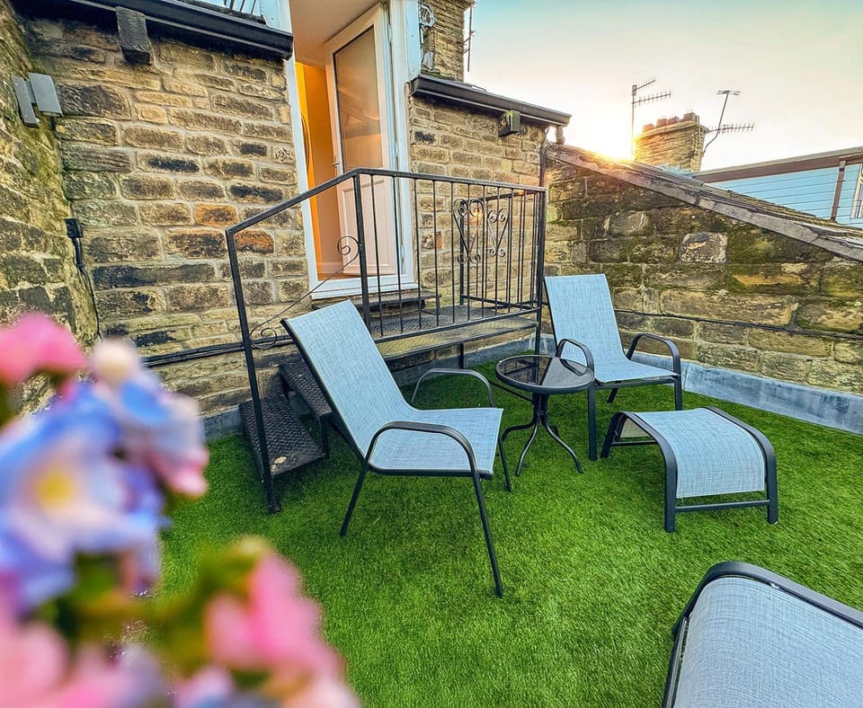 Westwood Boutique Aparthotel by Birch Stays Hotel in Glossop