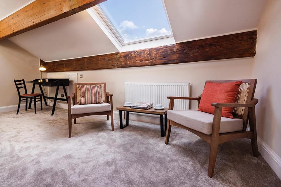 Westwood Boutique Aparthotel by Birch Stays Hotel in Glossop