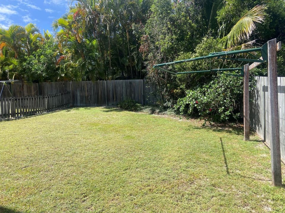 3-36 Manooka Drive - Rainbow Beach - Sea Views and breezes Apartment in Rainbow Beach