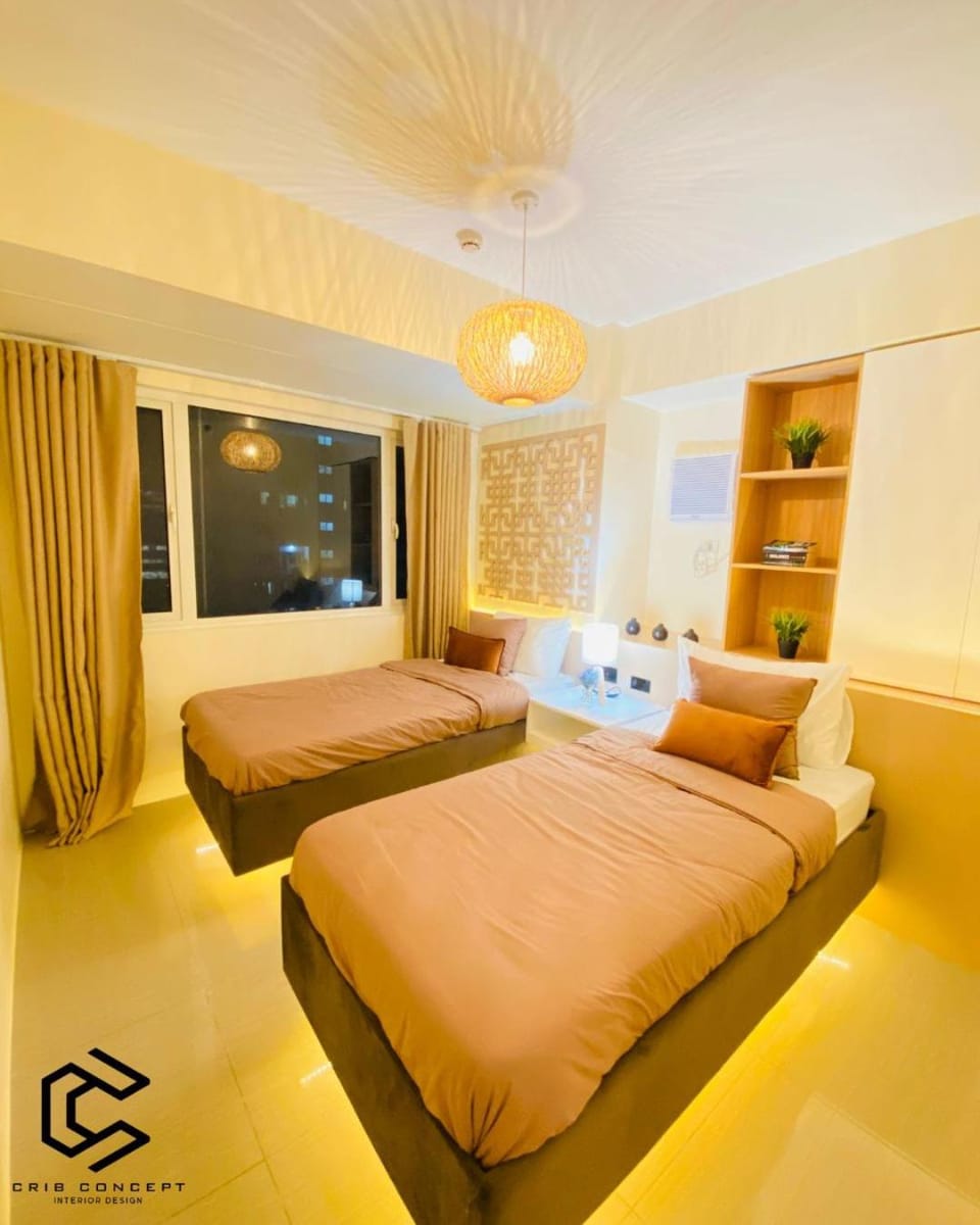 Serenity Suite Smart Condo 2 BR Balcony Apartment in Pasay