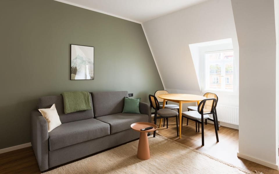 Living room, Seating area, Dining area