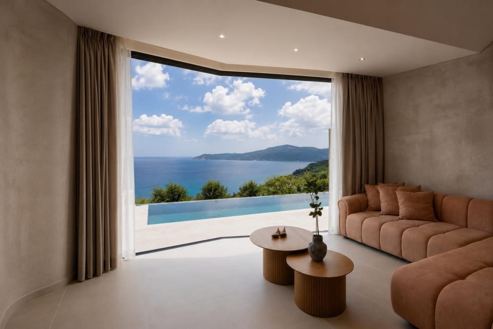 Living room, Sea view