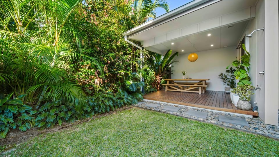 Patio, Garden