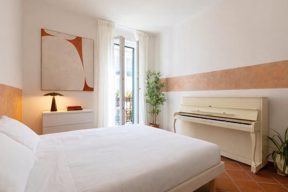 Dimora del Borgo, terrace view in Vatican Apartment in Rome