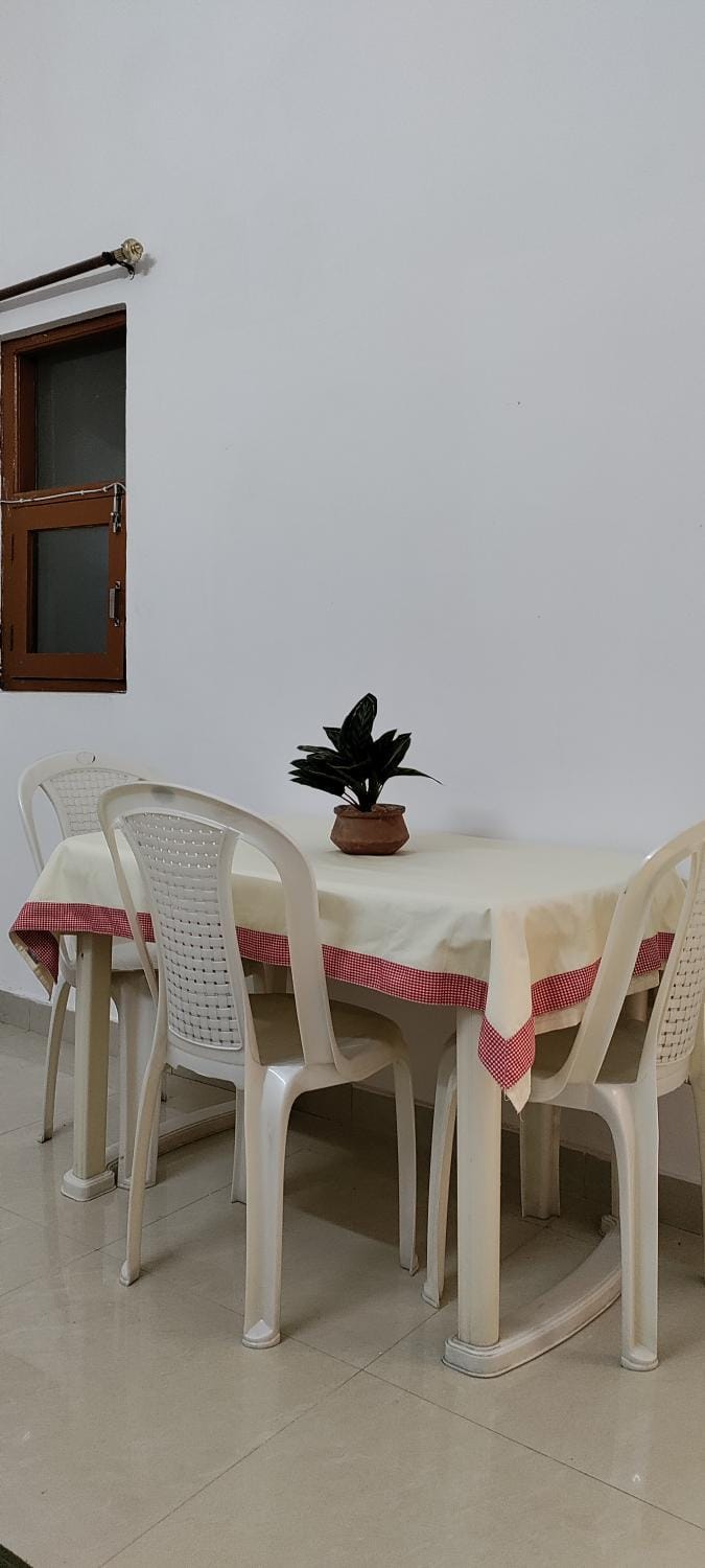Aam Bagh Guest House Apartment in Rishikesh